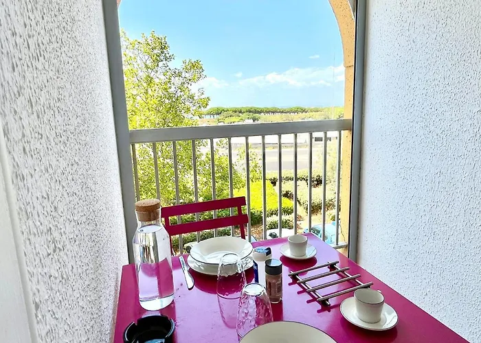 Apartamento On The Port Of Carnon